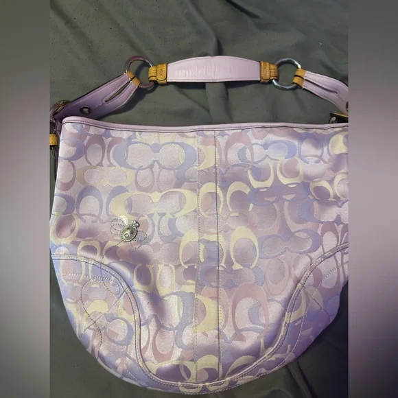 Purple coach bag used - Picture 2 of 4